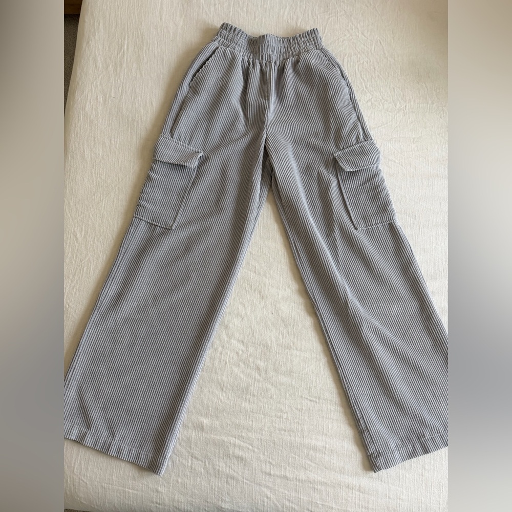 Women’s corduroy Gray Cargo Pants